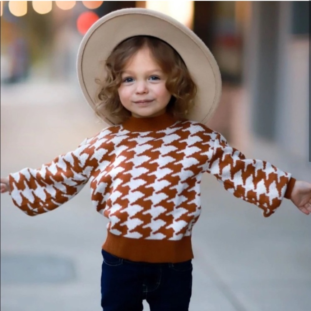 Bailey’s blossom sweater
